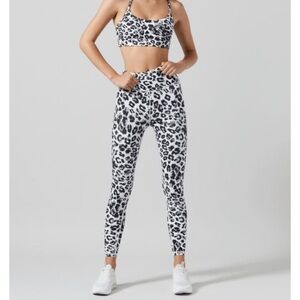 Lilybod Snow White Leopard Kendra Leggings